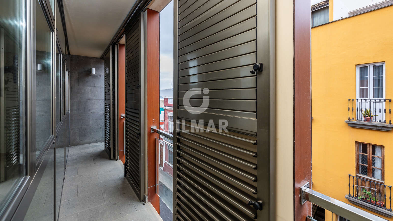 Property slider Gilmar