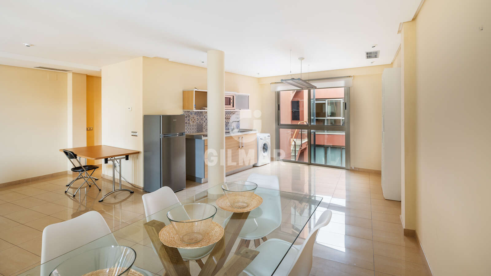 Property slider Gilmar
