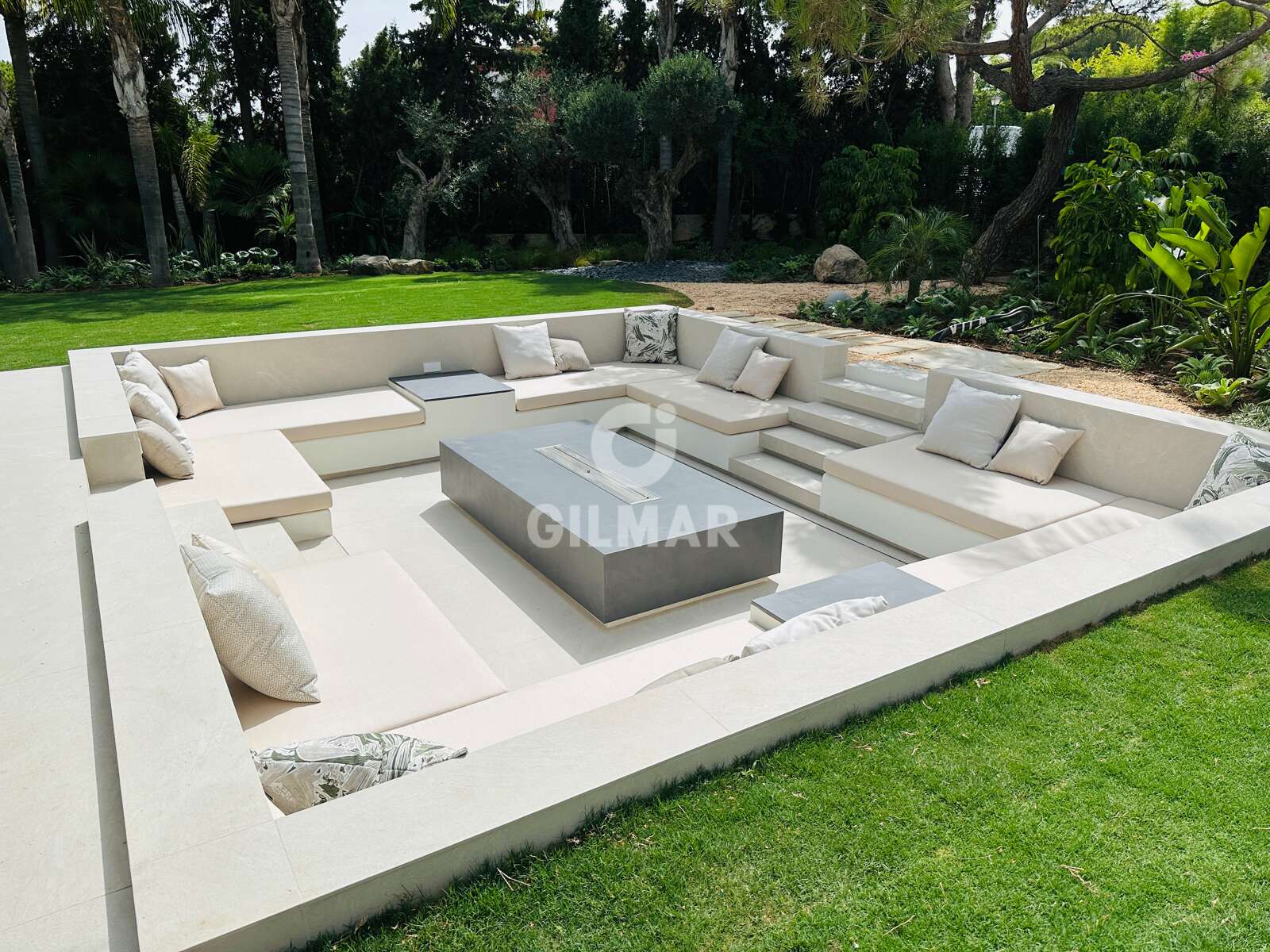 Property slider Gilmar
