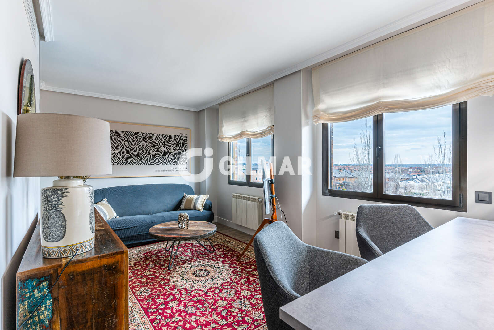 Property slider Gilmar