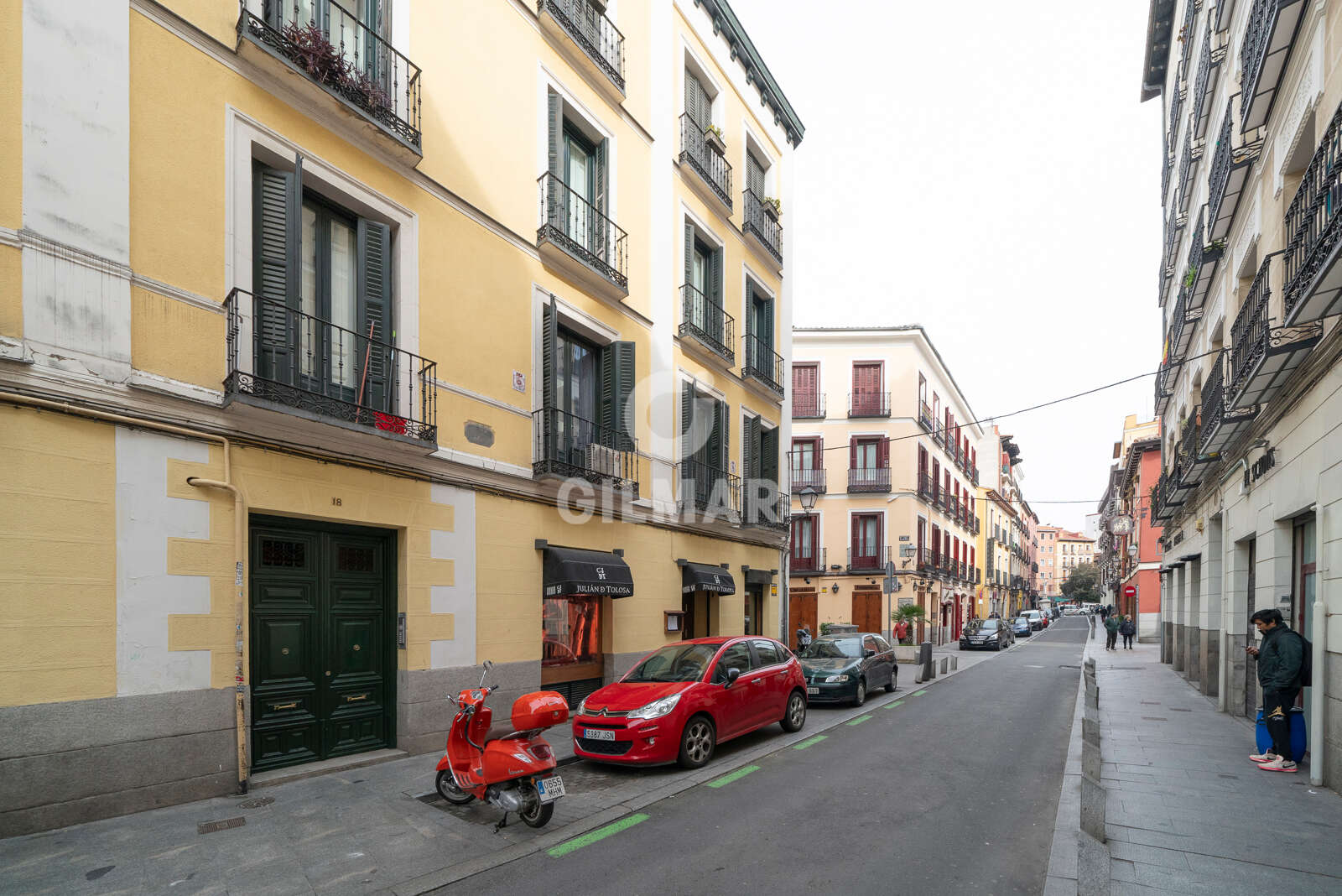 Property slider Gilmar