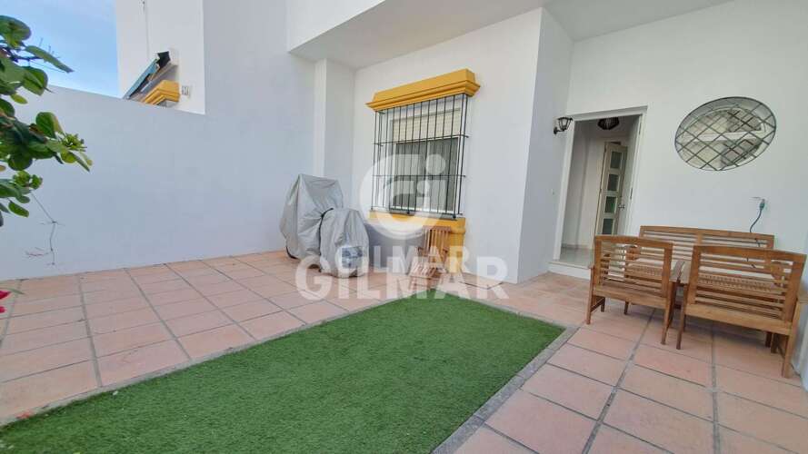 Chalet Adosado en alquiler en Puerto de Santa María – Cádiz | Gilmar