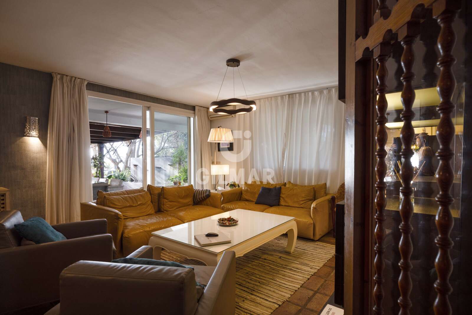 Property slider Gilmar