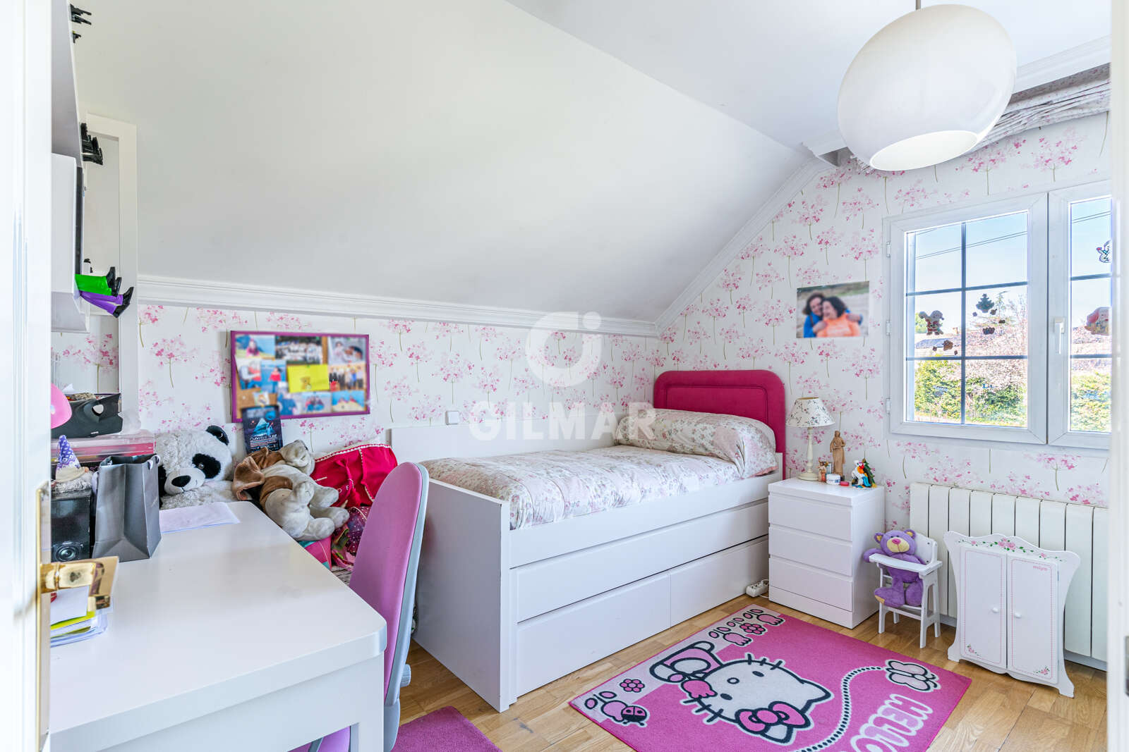 Property slider Gilmar