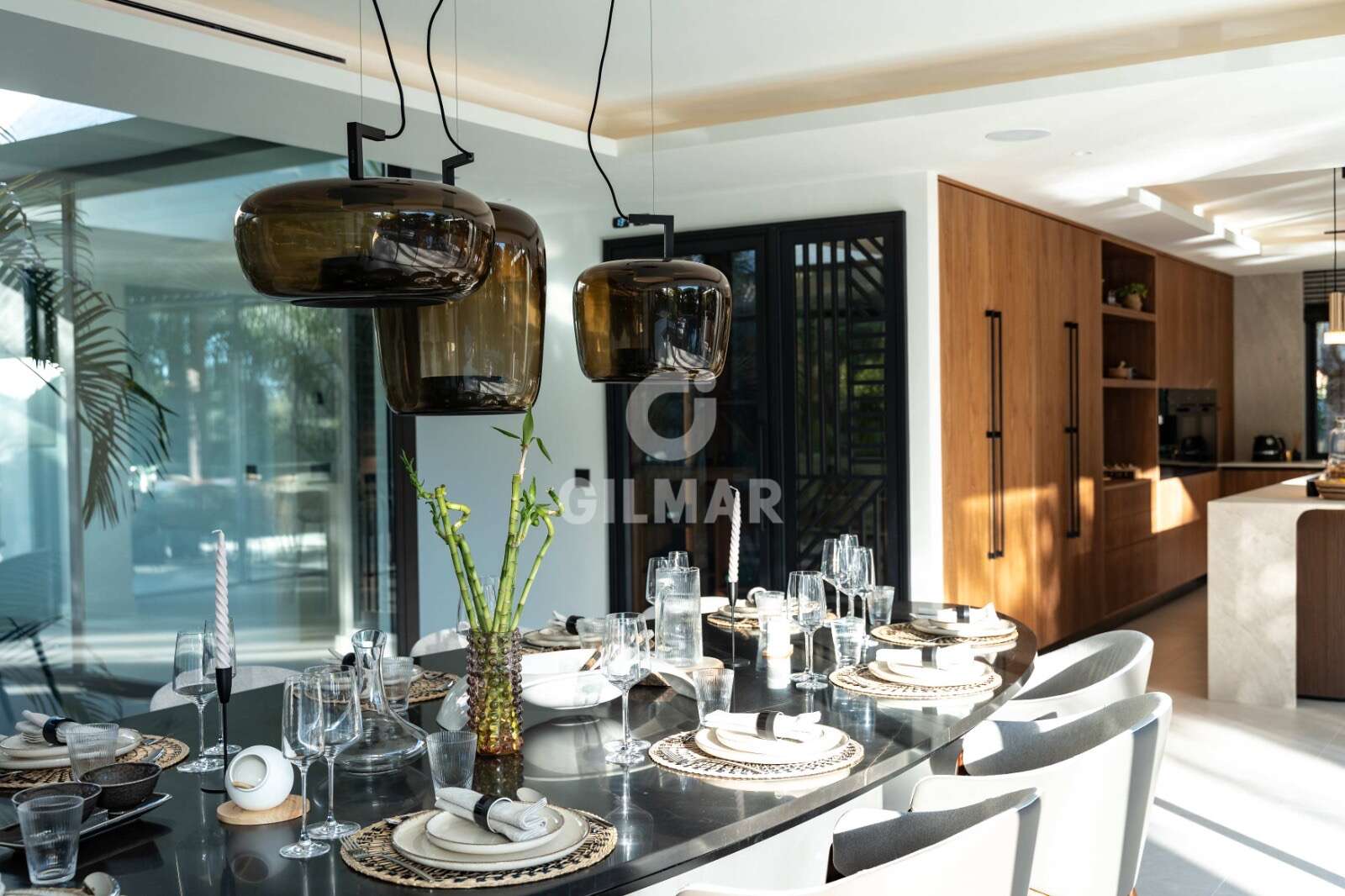 Property slider Gilmar