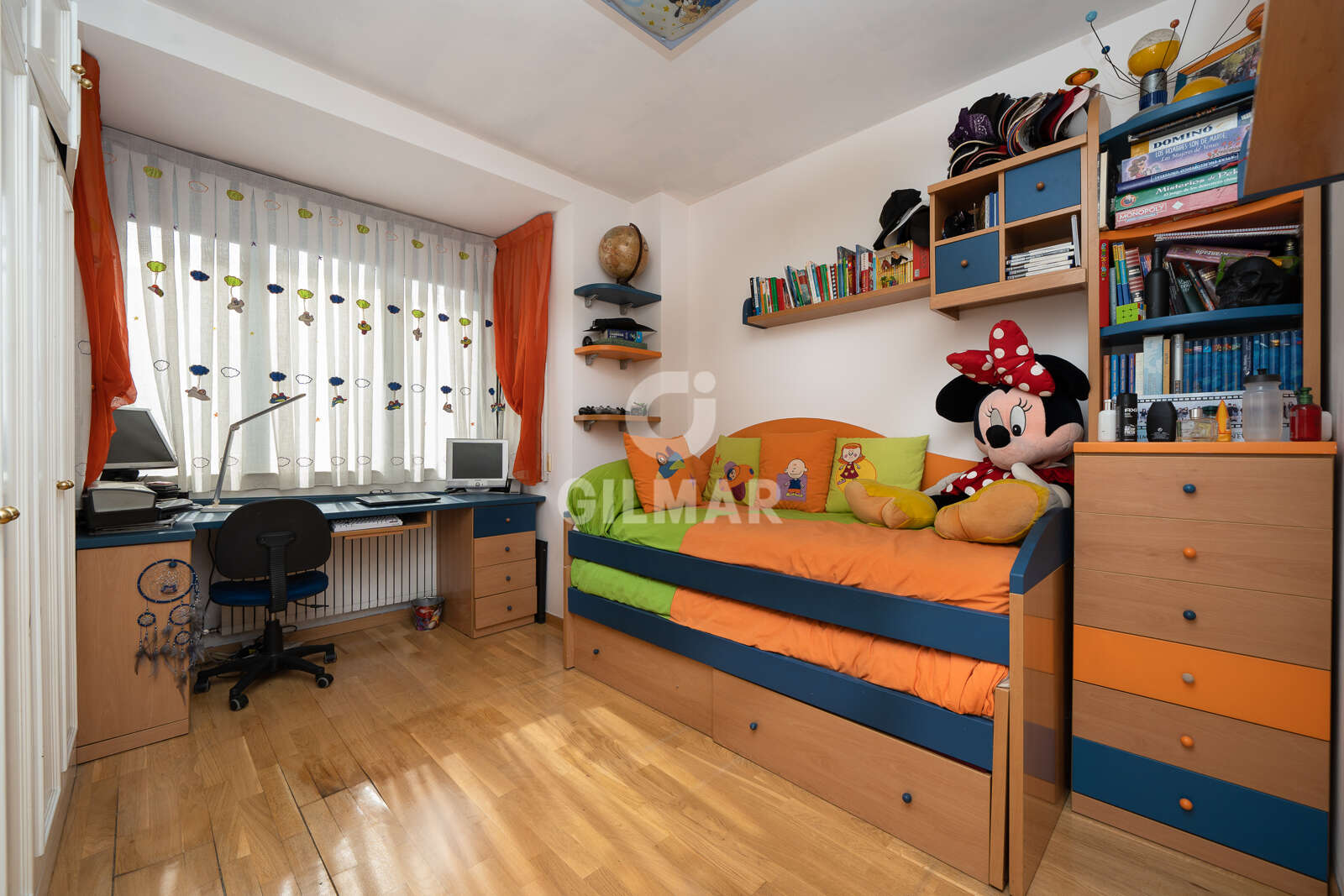 Property slider Gilmar