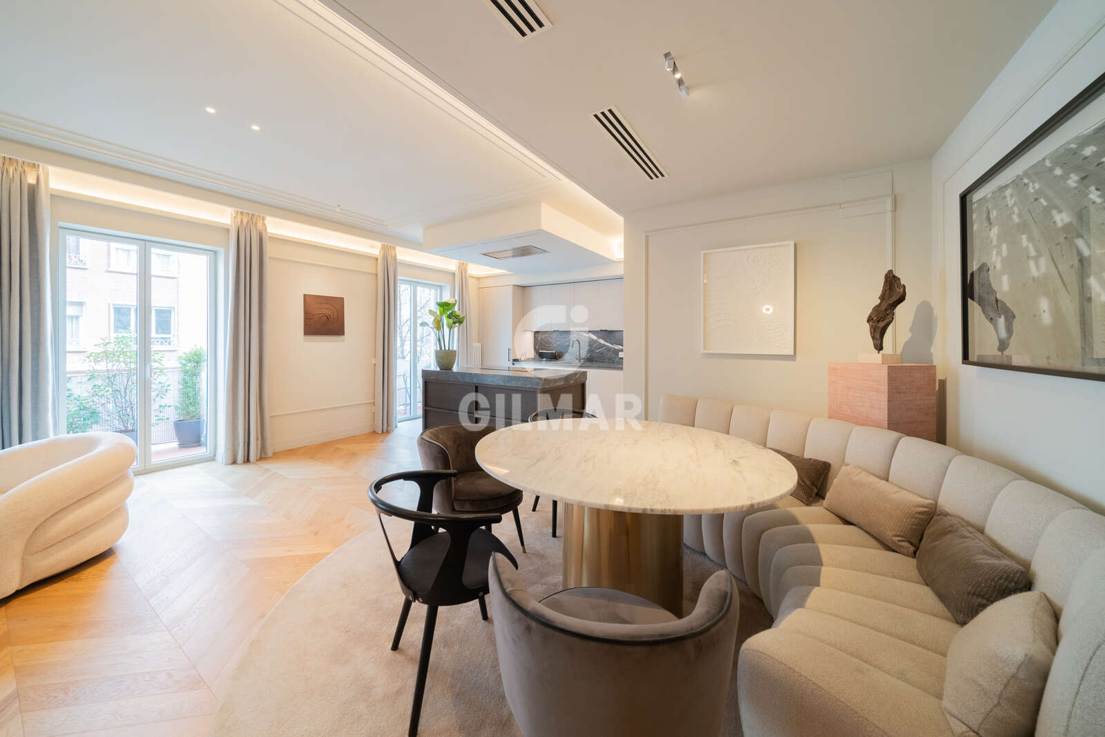 Property slider Gilmar