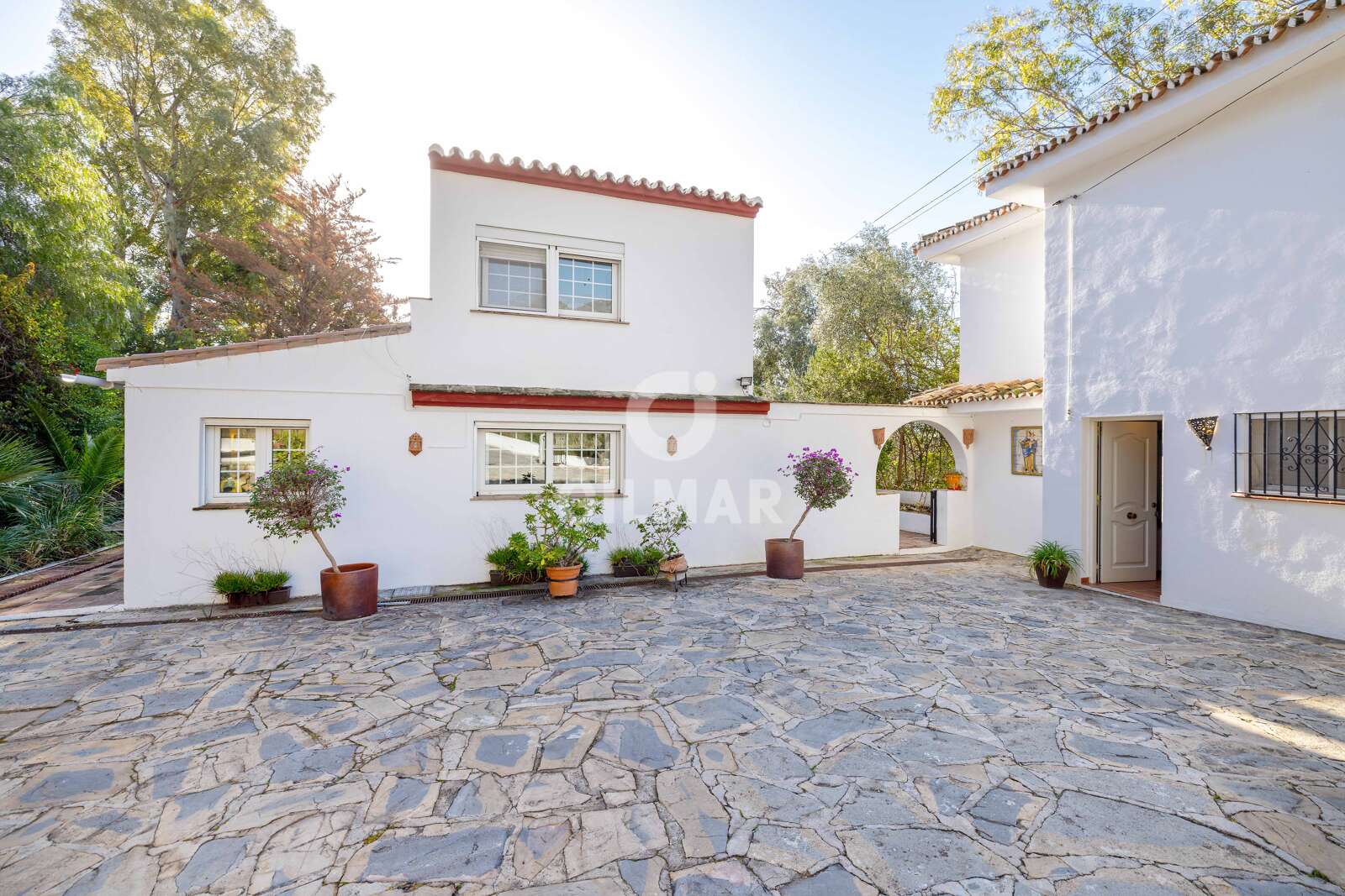 Property slider Gilmar