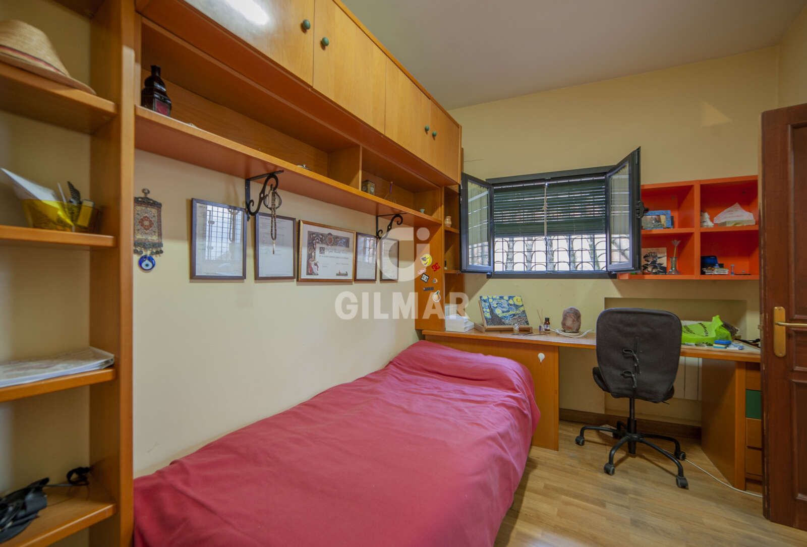 Property slider Gilmar