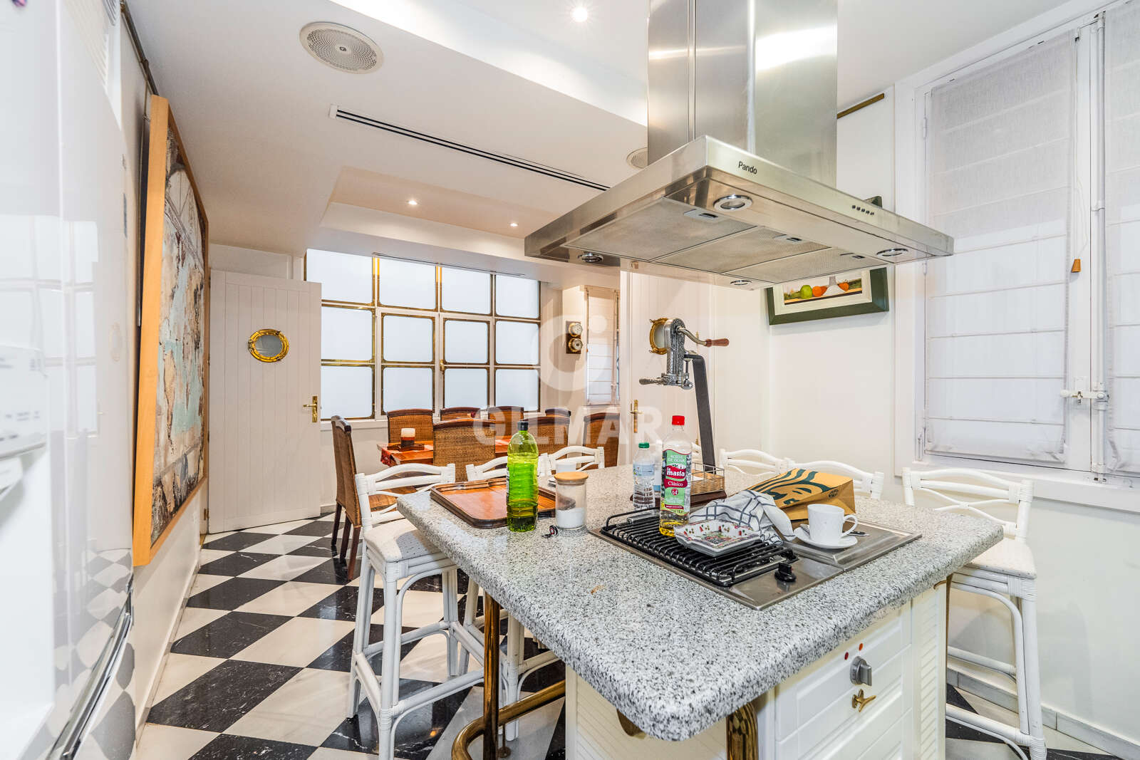 Property slider Gilmar