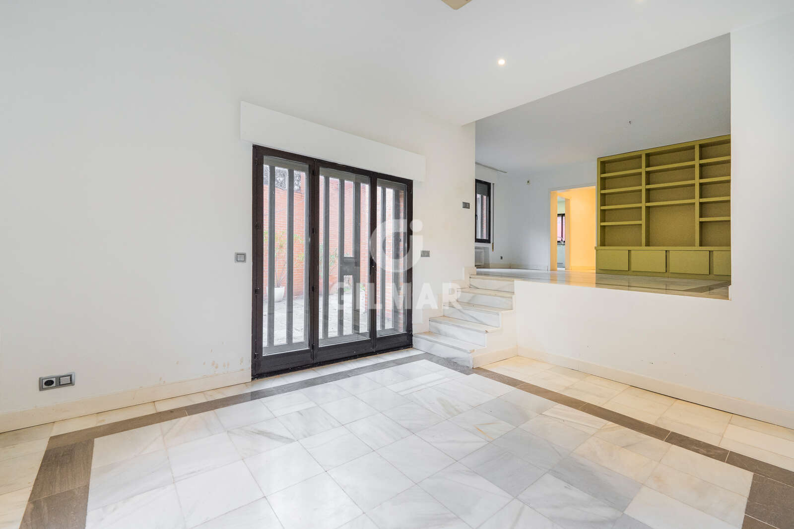 Property slider Gilmar