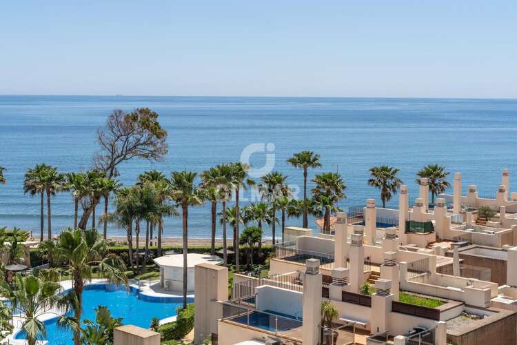 Duplex penthouse for sale in Estepona – Málaga | Gilmar Consulting