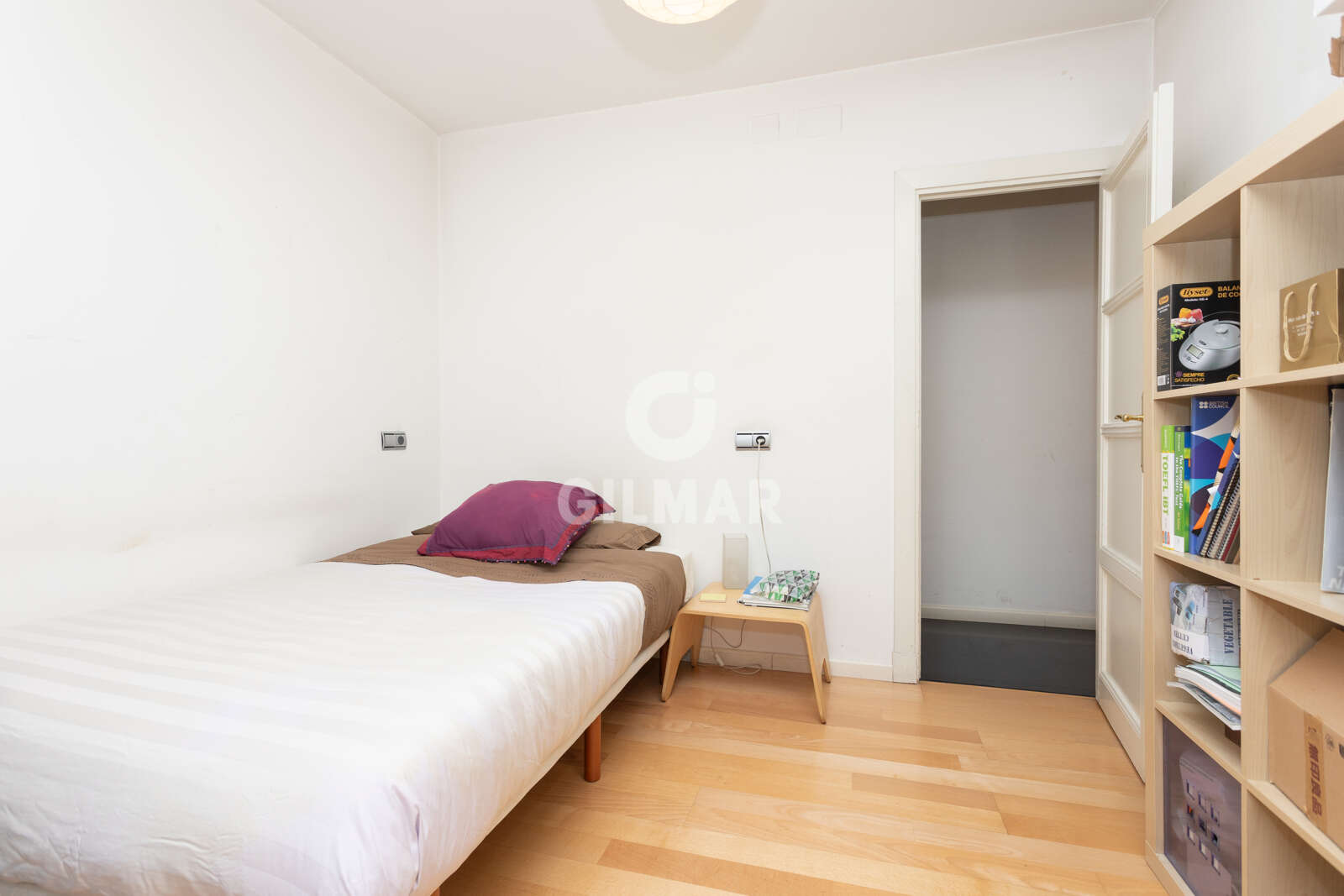 Property slider Gilmar