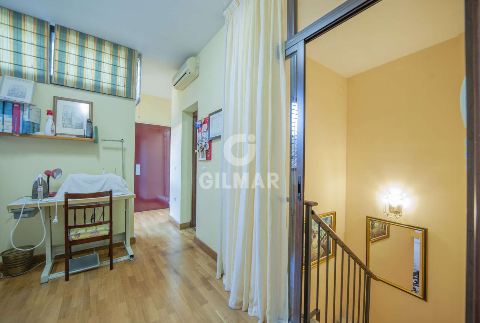 Property slider Gilmar