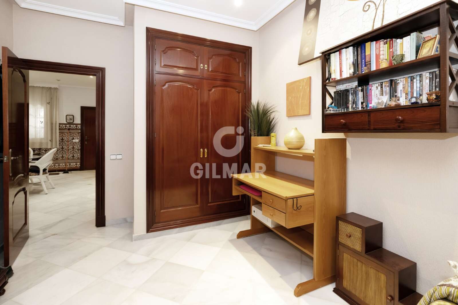 Property slider Gilmar