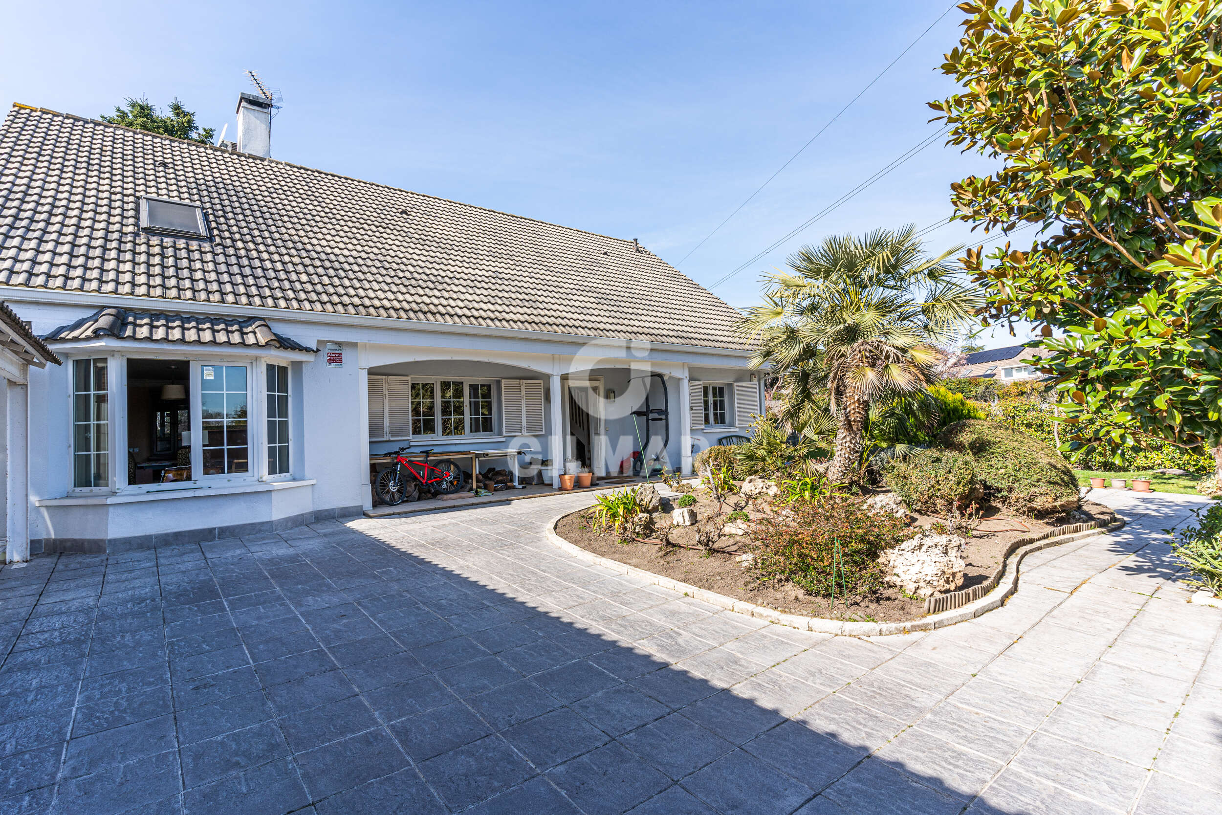 properties images