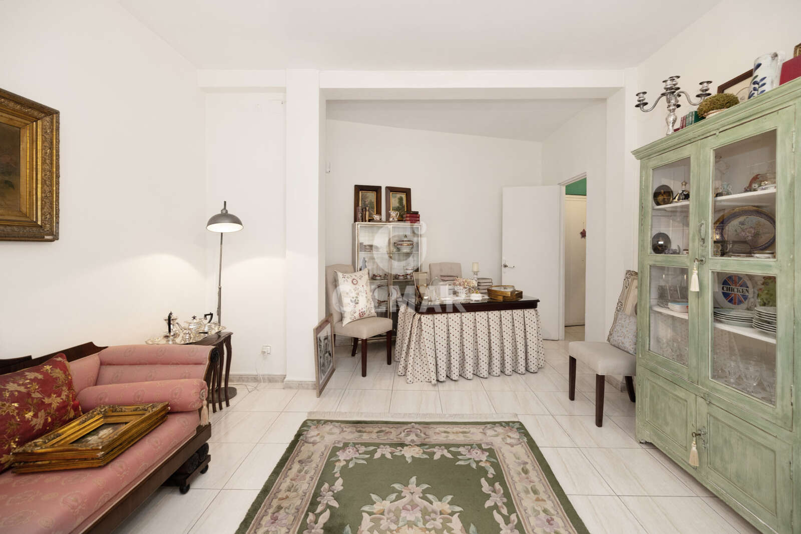 Property slider Gilmar