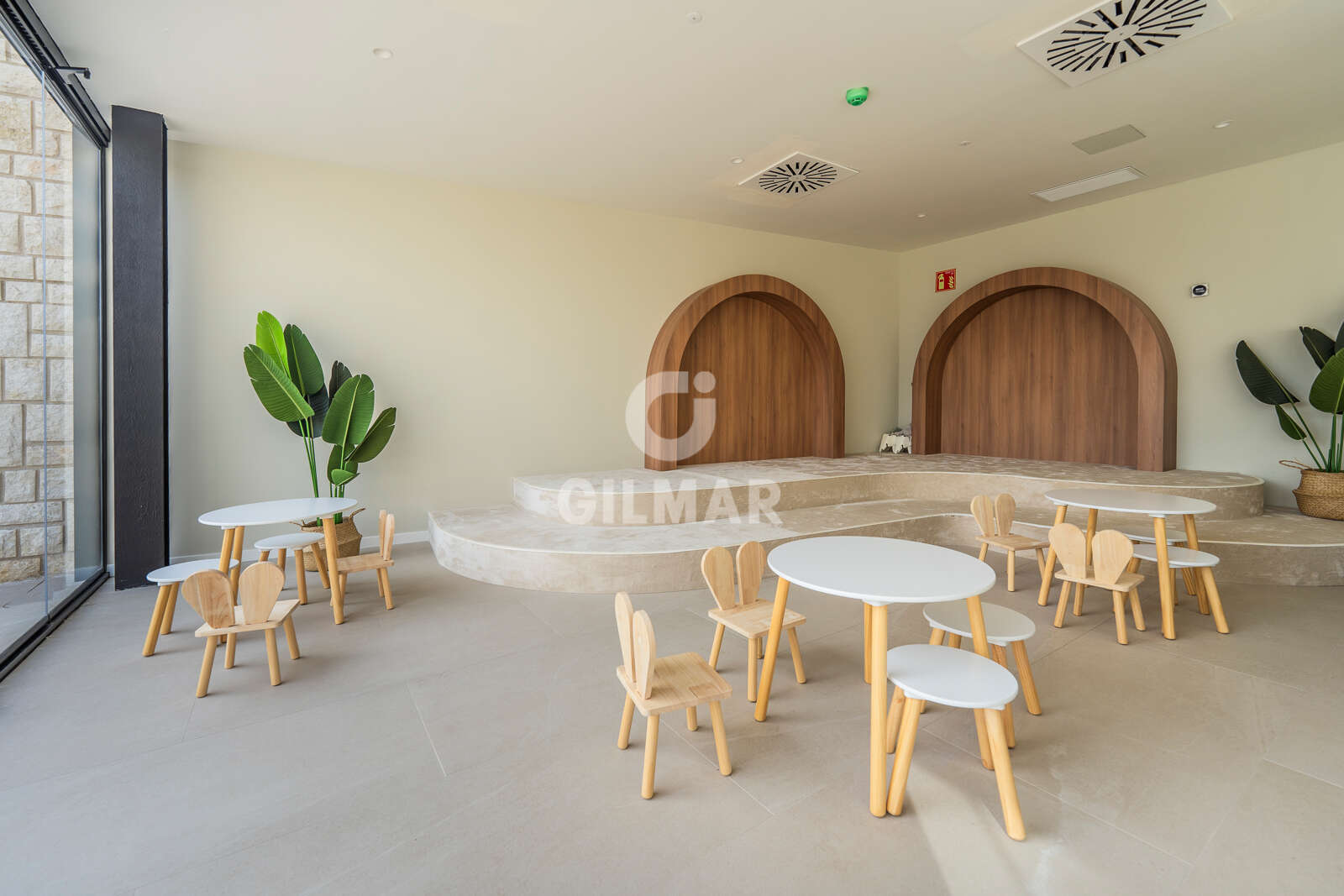 Property slider Gilmar