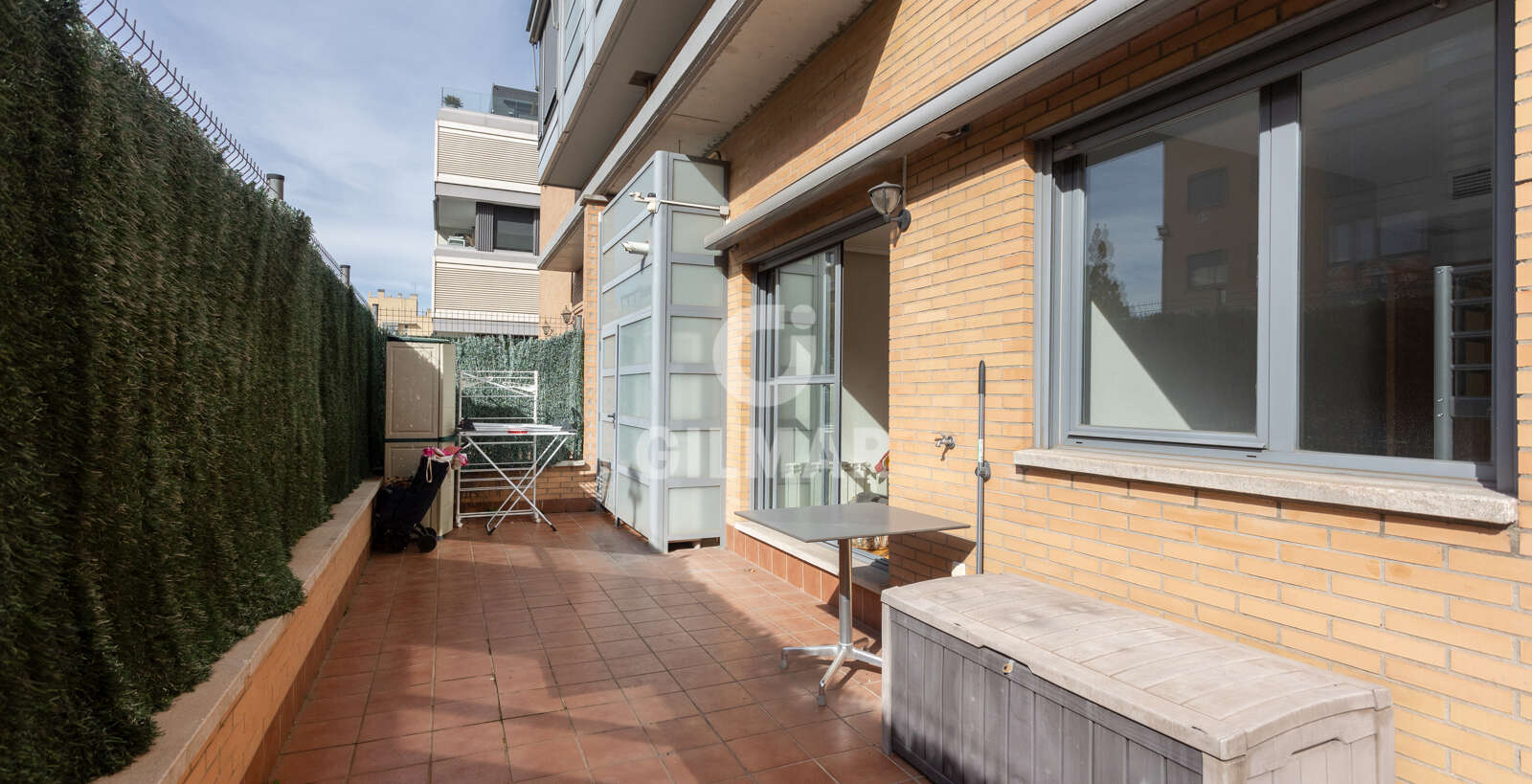 Property slider Gilmar