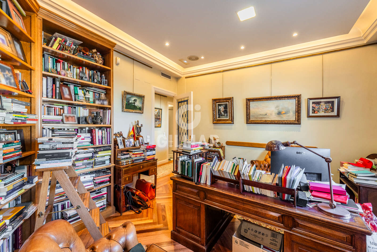 Property slider Gilmar