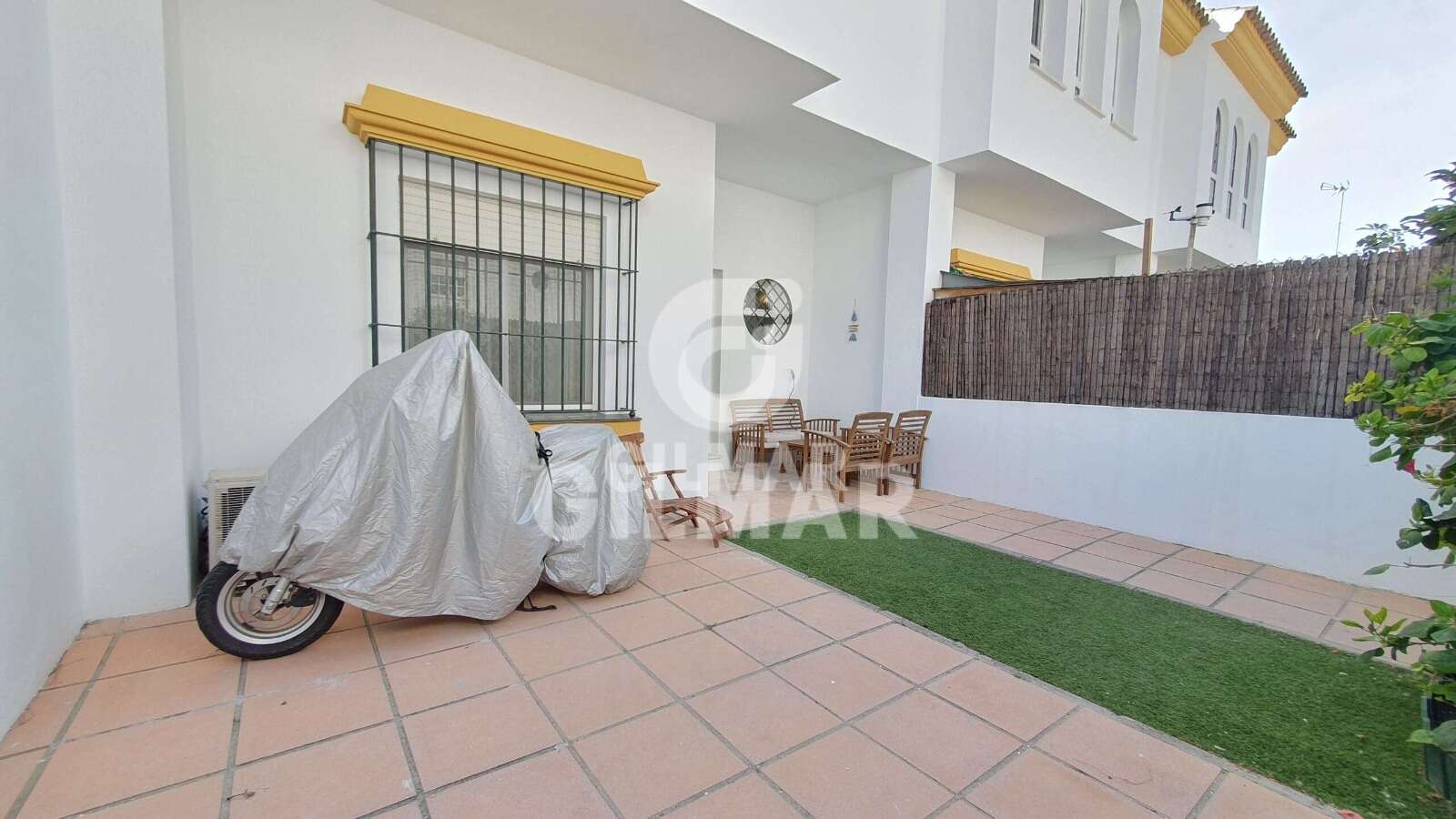 Property slider Gilmar