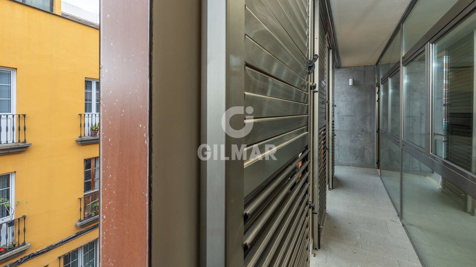 Property slider Gilmar