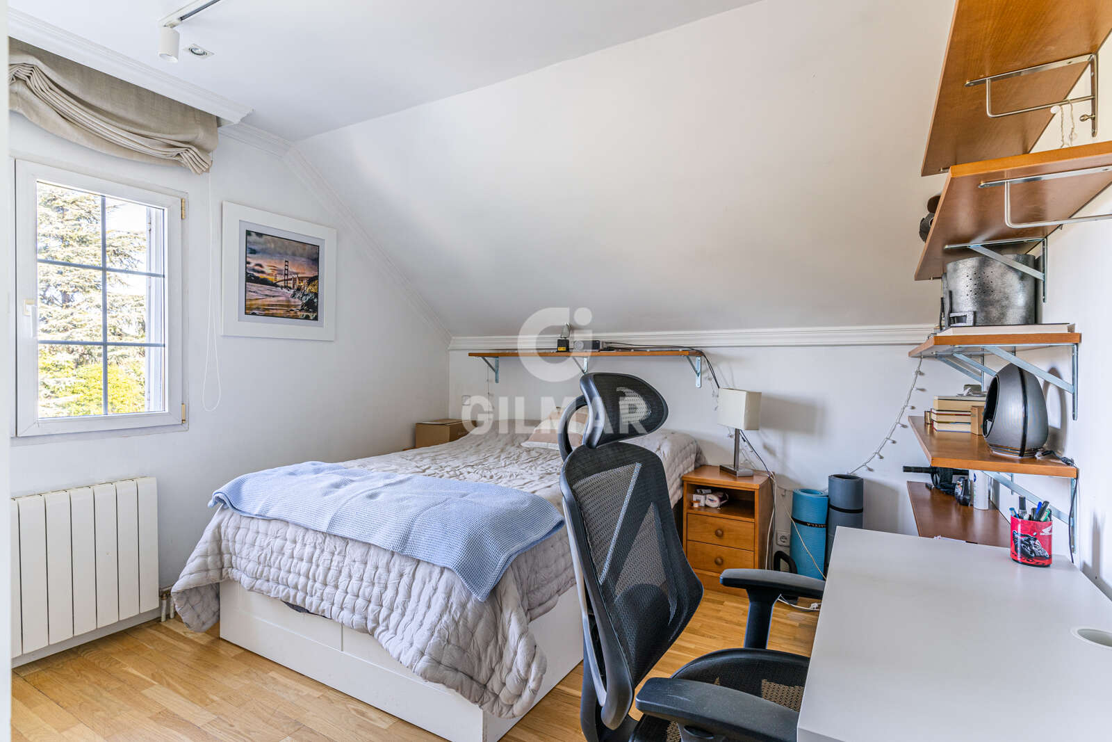 Property slider Gilmar