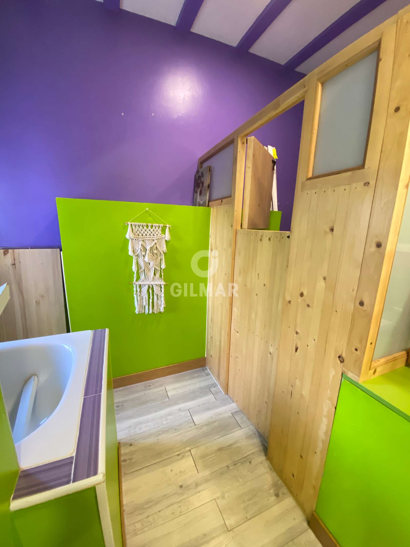 Property slider Gilmar