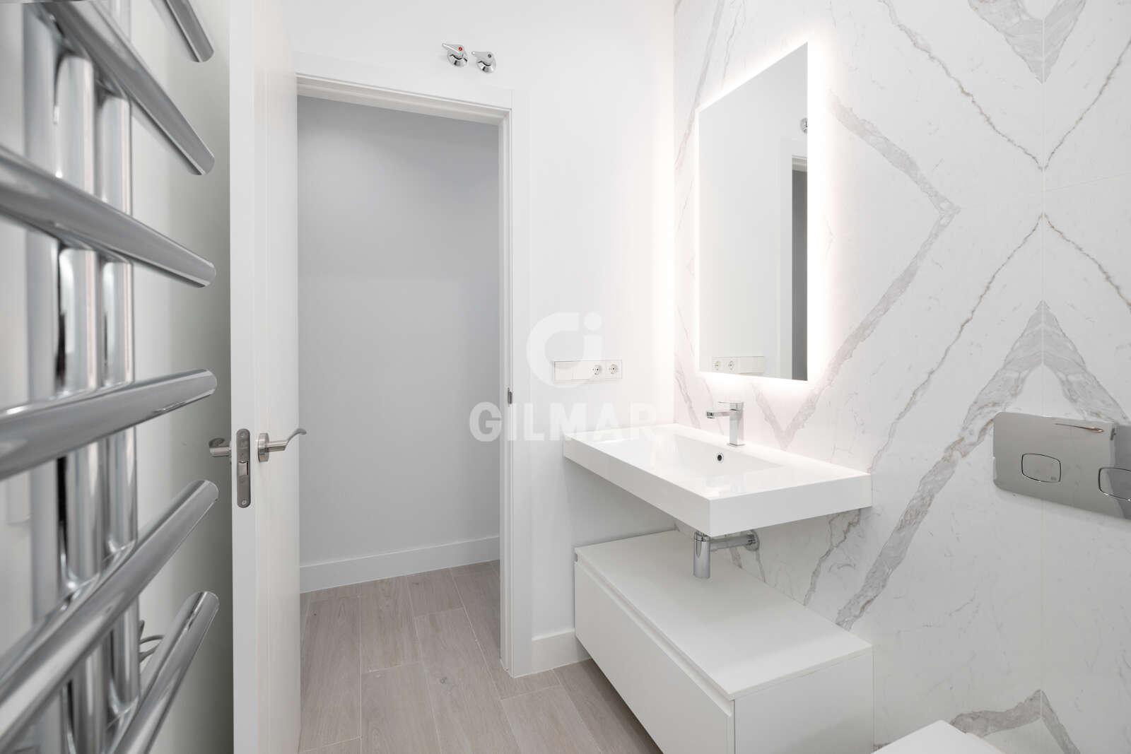 Property slider Gilmar