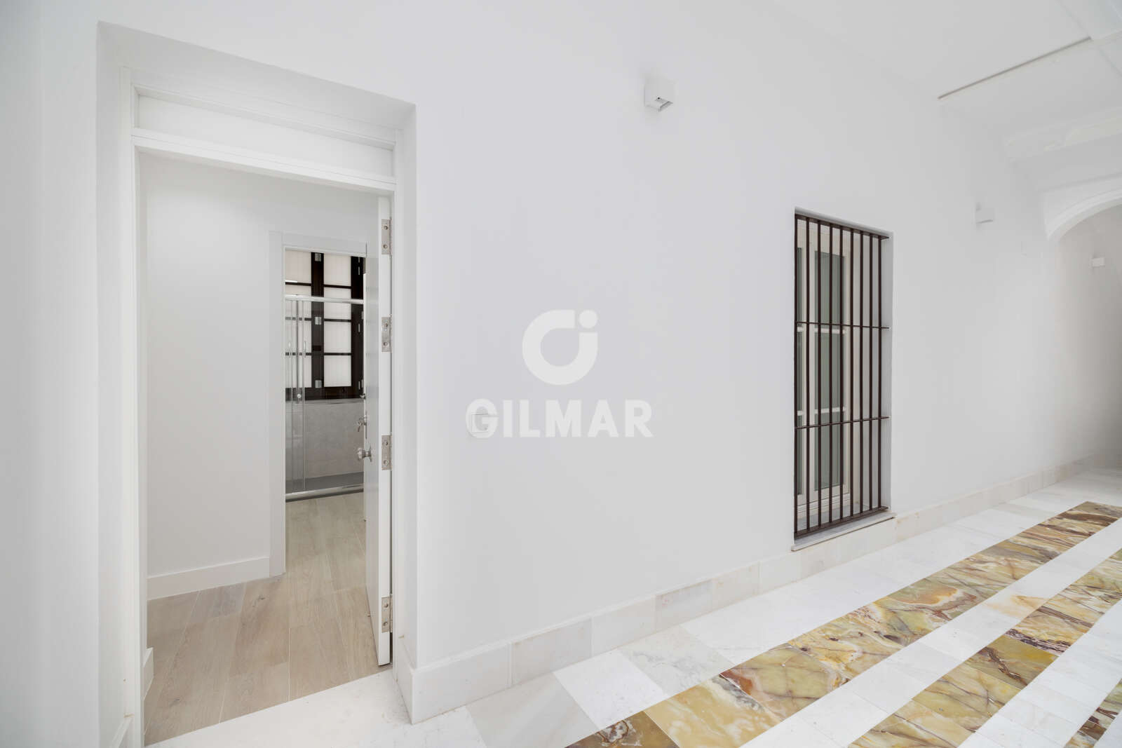 Property slider Gilmar