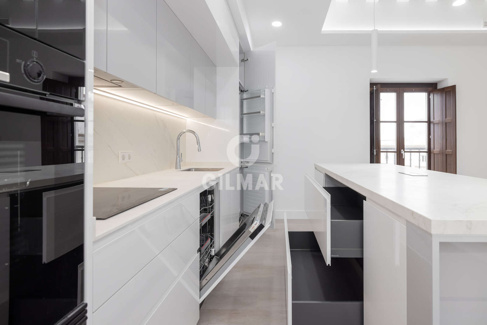 Property slider Gilmar