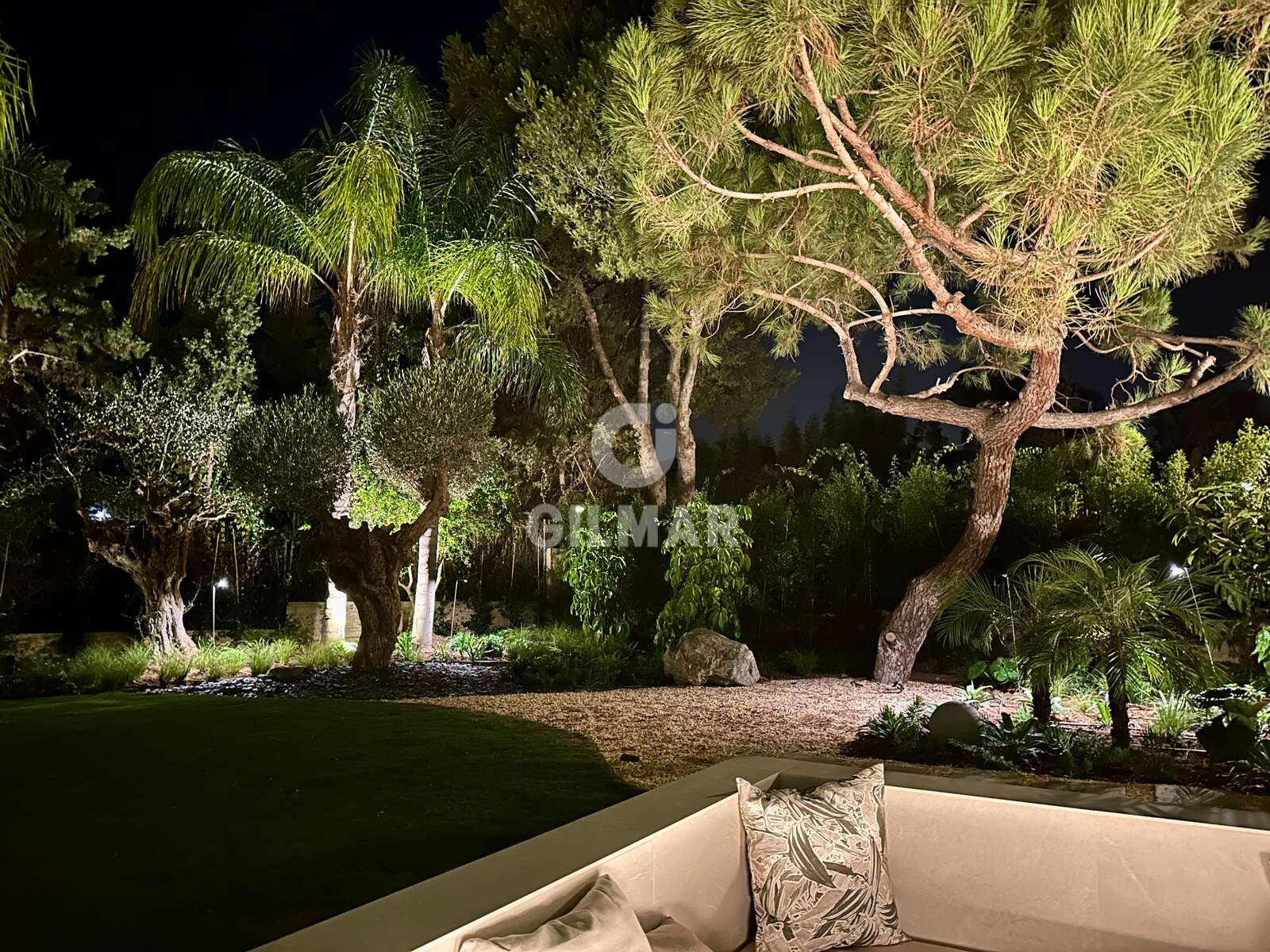 Property slider Gilmar