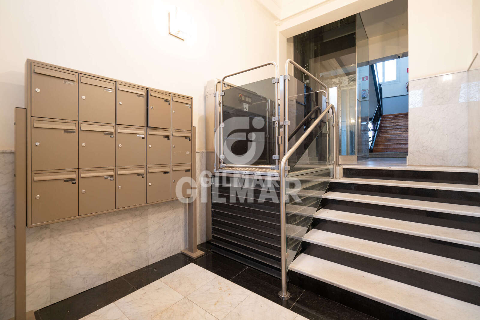 Property slider Gilmar