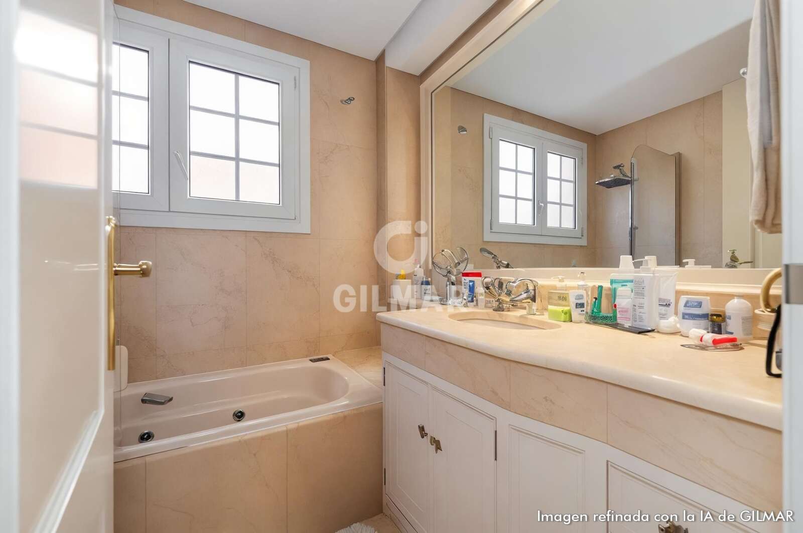 Property slider Gilmar