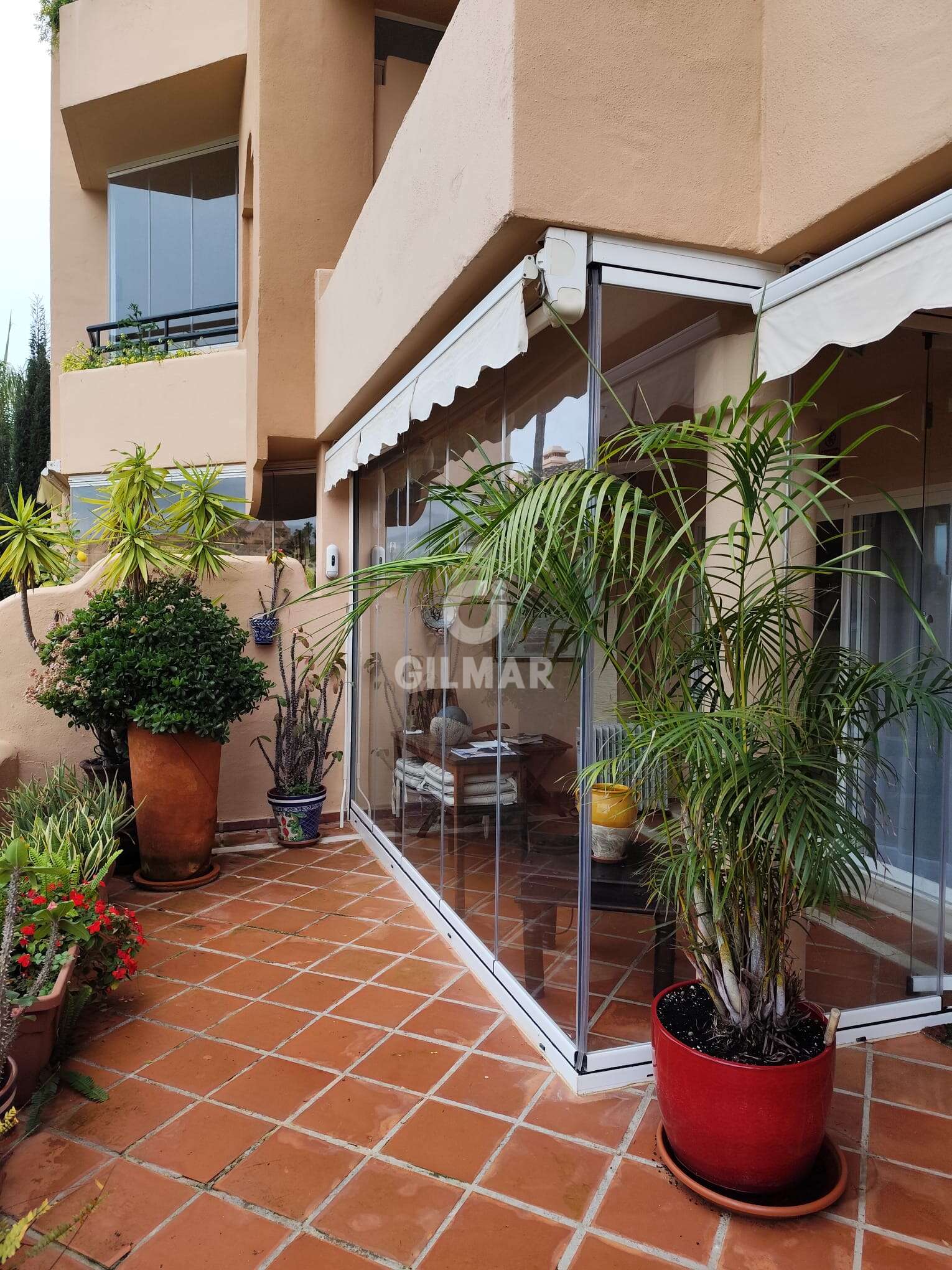 Property slider Gilmar