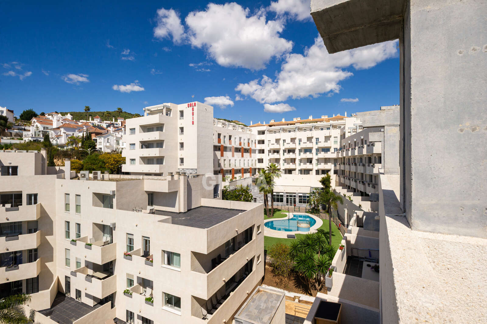 Property slider Gilmar
