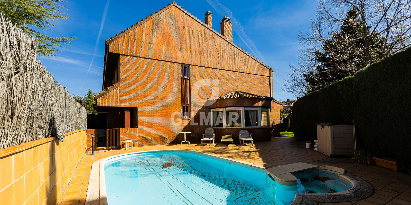 Property slider Gilmar