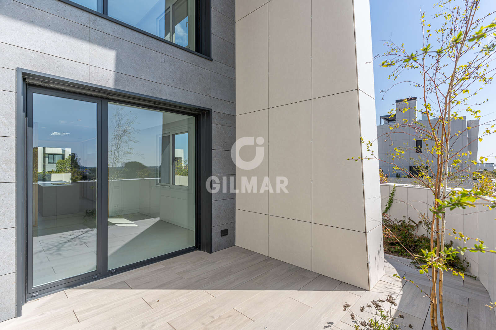 Property slider Gilmar