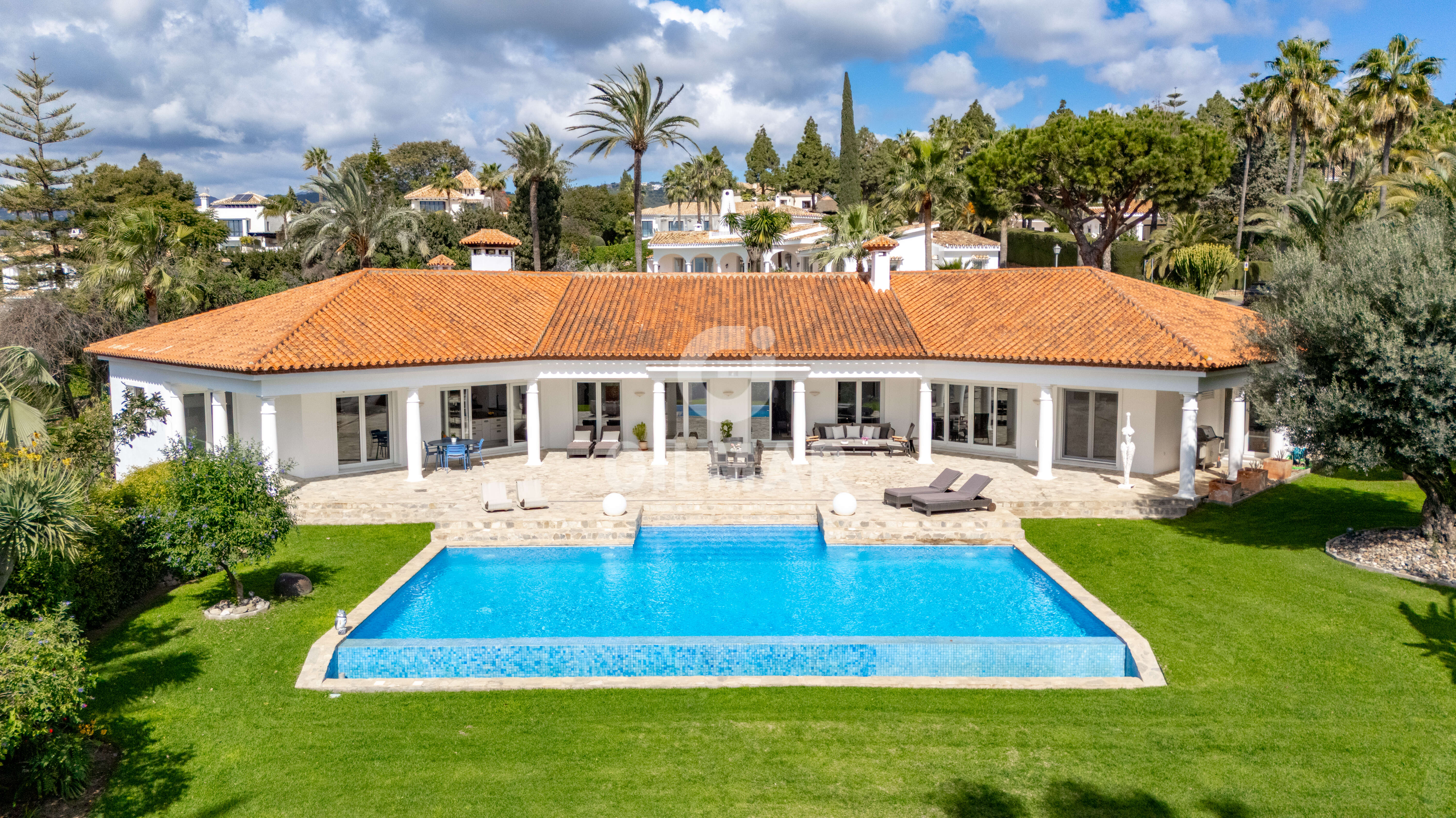 Photo of Villa