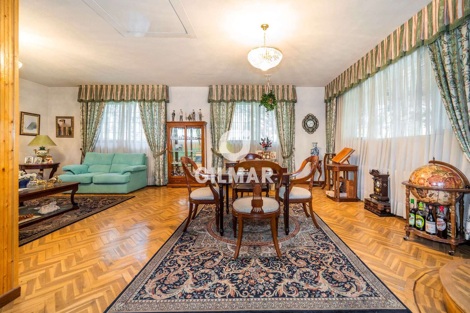 Property slider Gilmar
