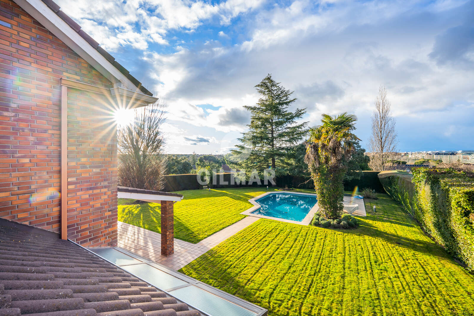 Property slider Gilmar