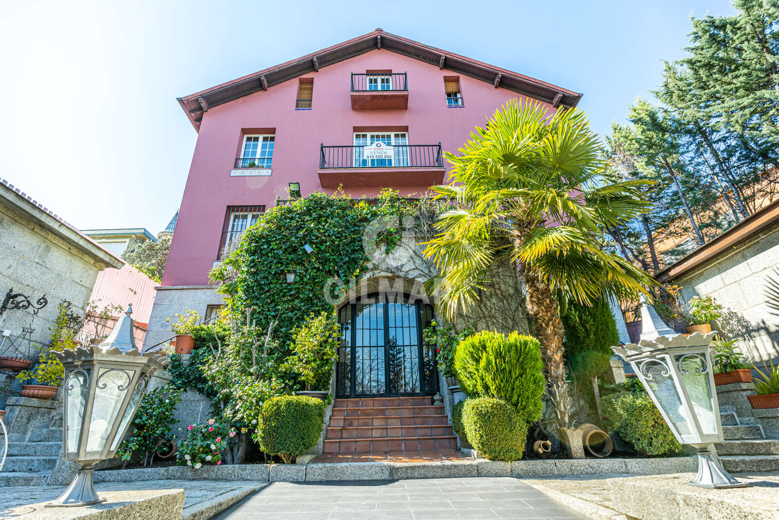 Property slider Gilmar