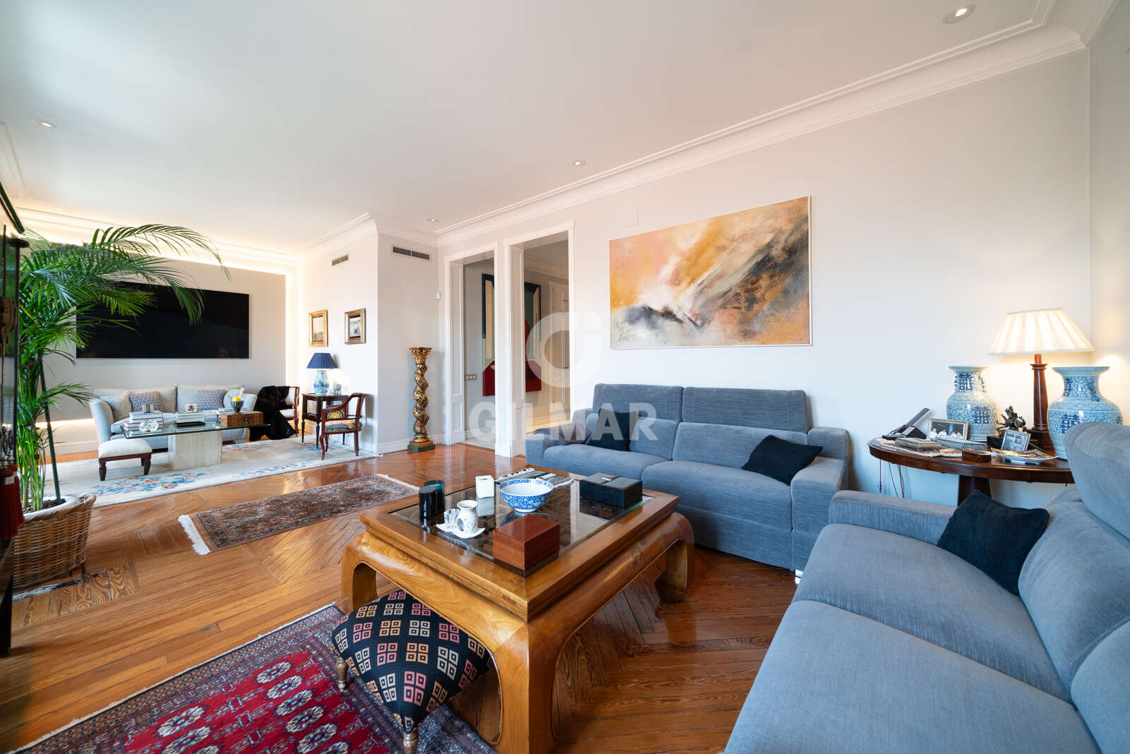 Property slider Gilmar