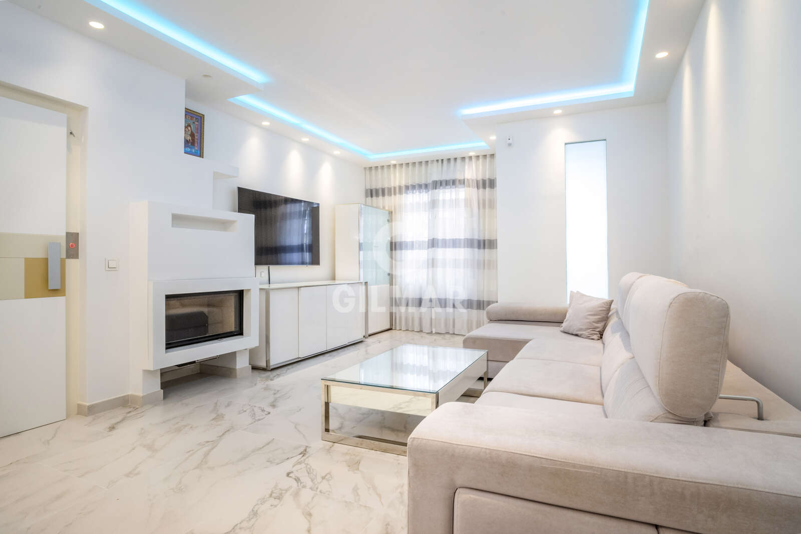 Property slider Gilmar
