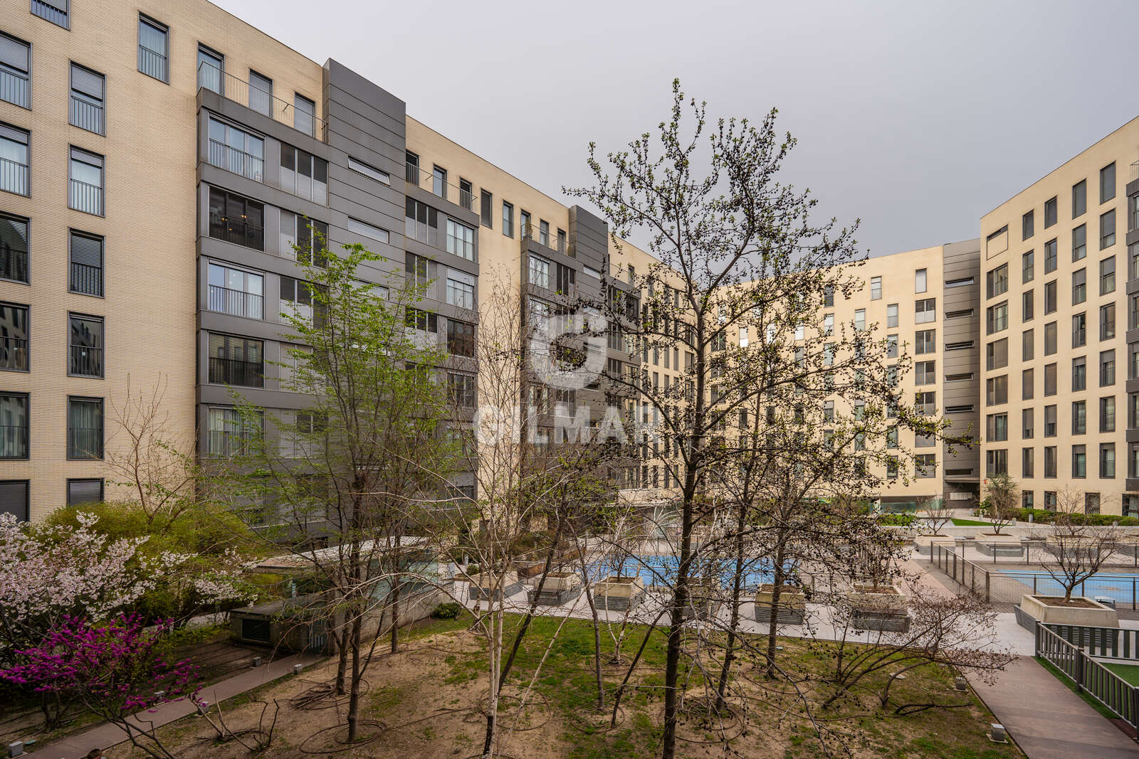 Property slider Gilmar
