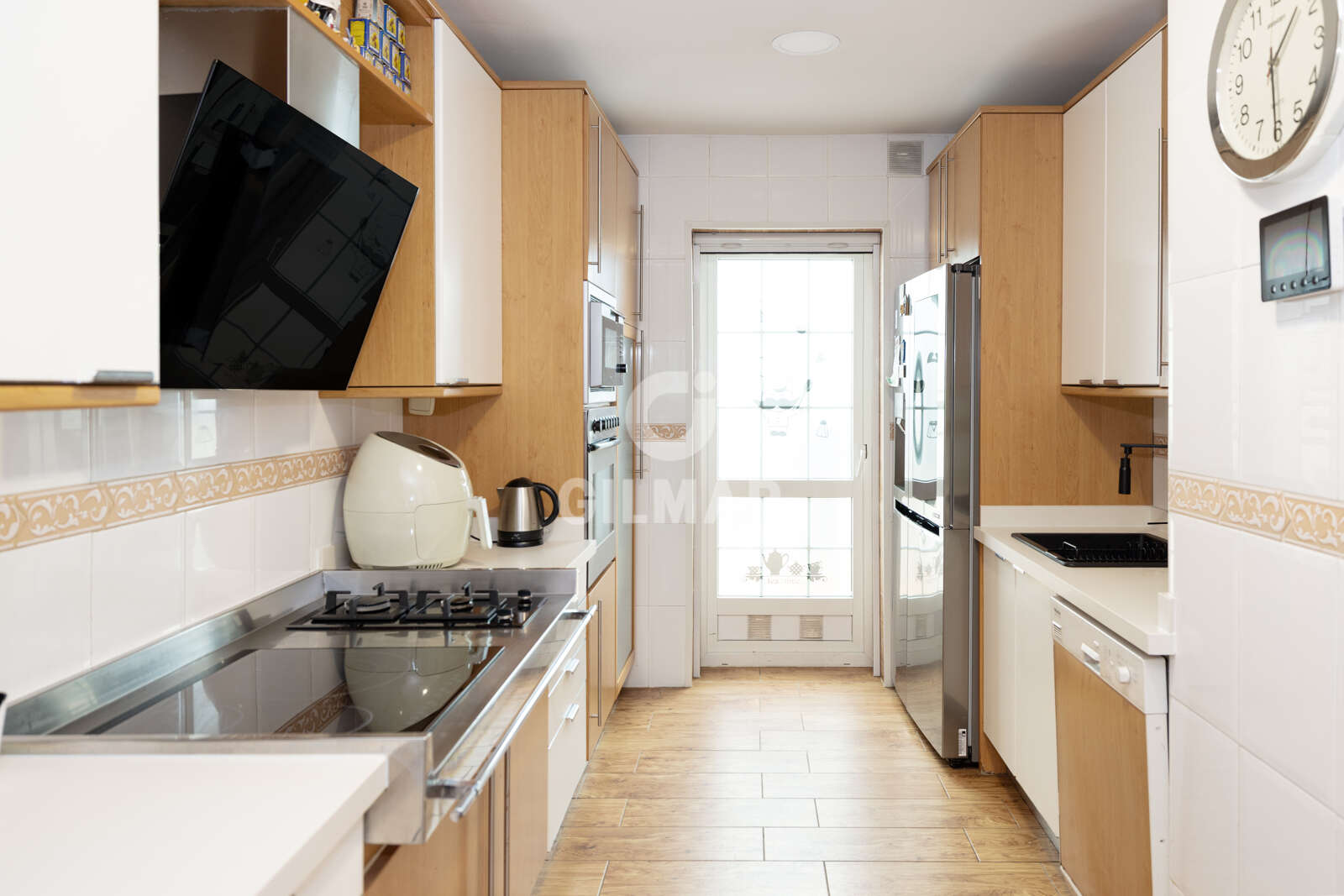 Property slider Gilmar