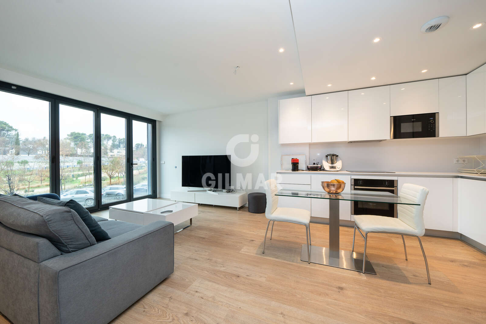 Property slider Gilmar