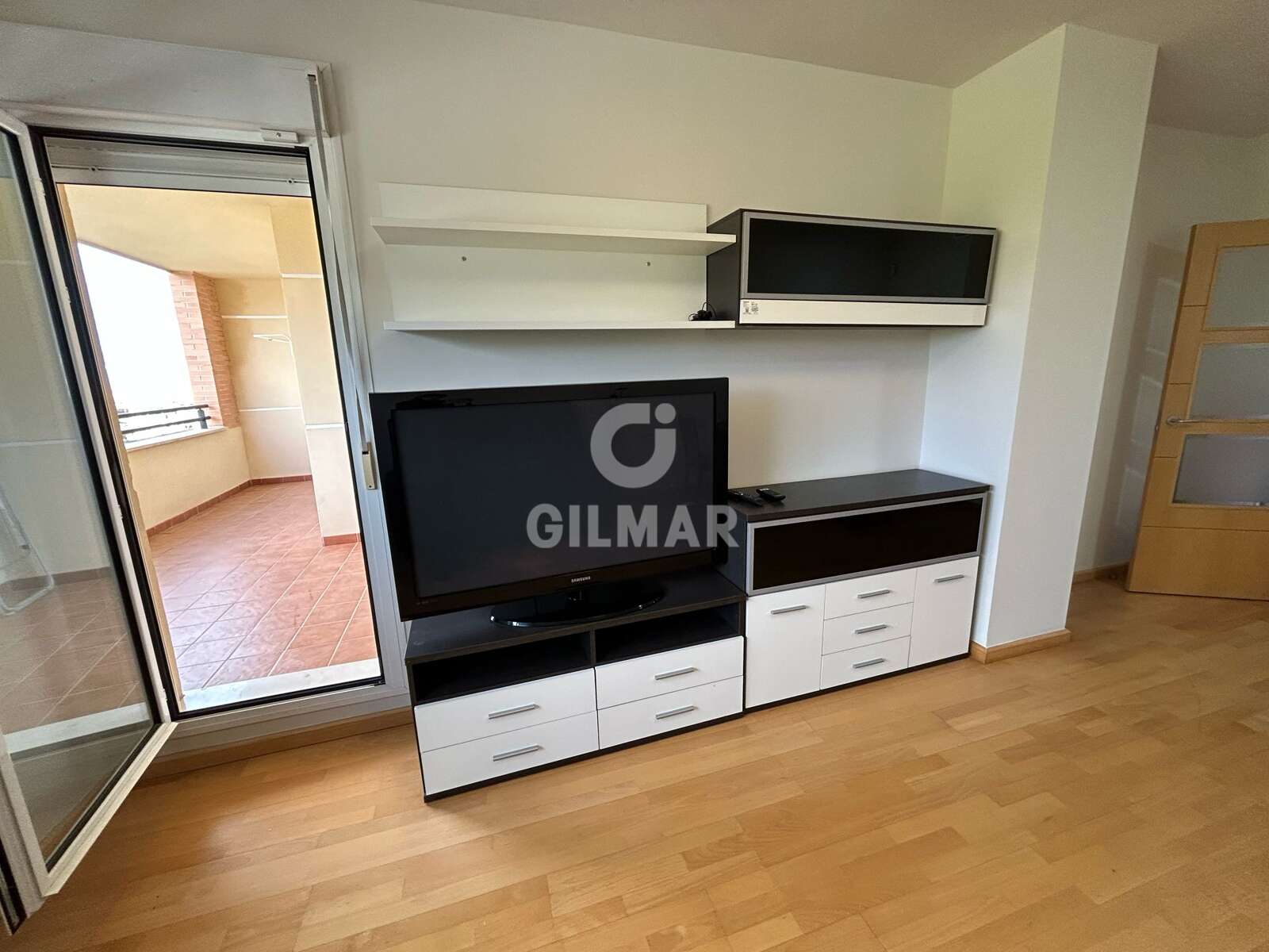 Property slider Gilmar