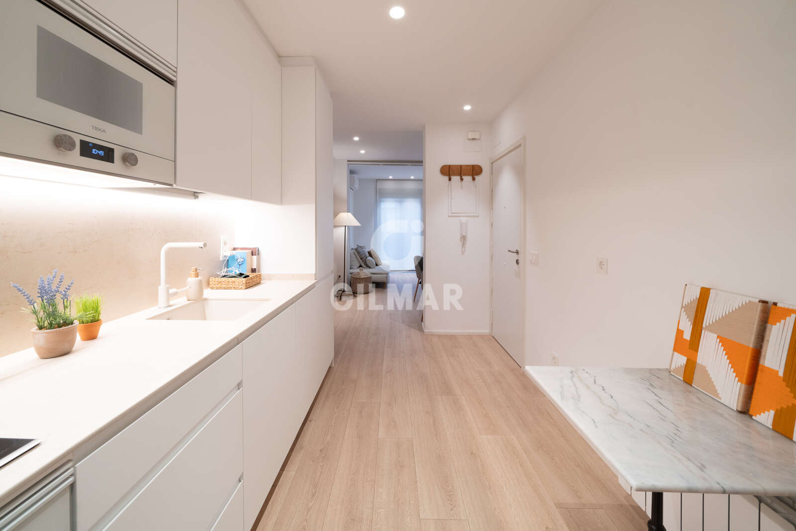 Property slider Gilmar