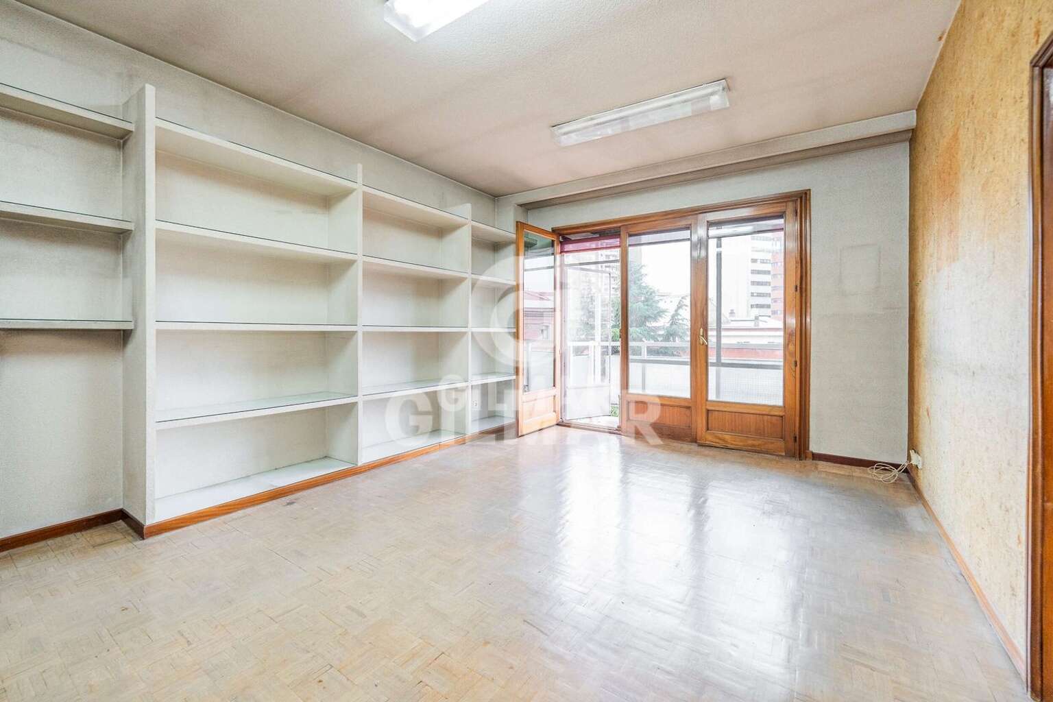 Galery property